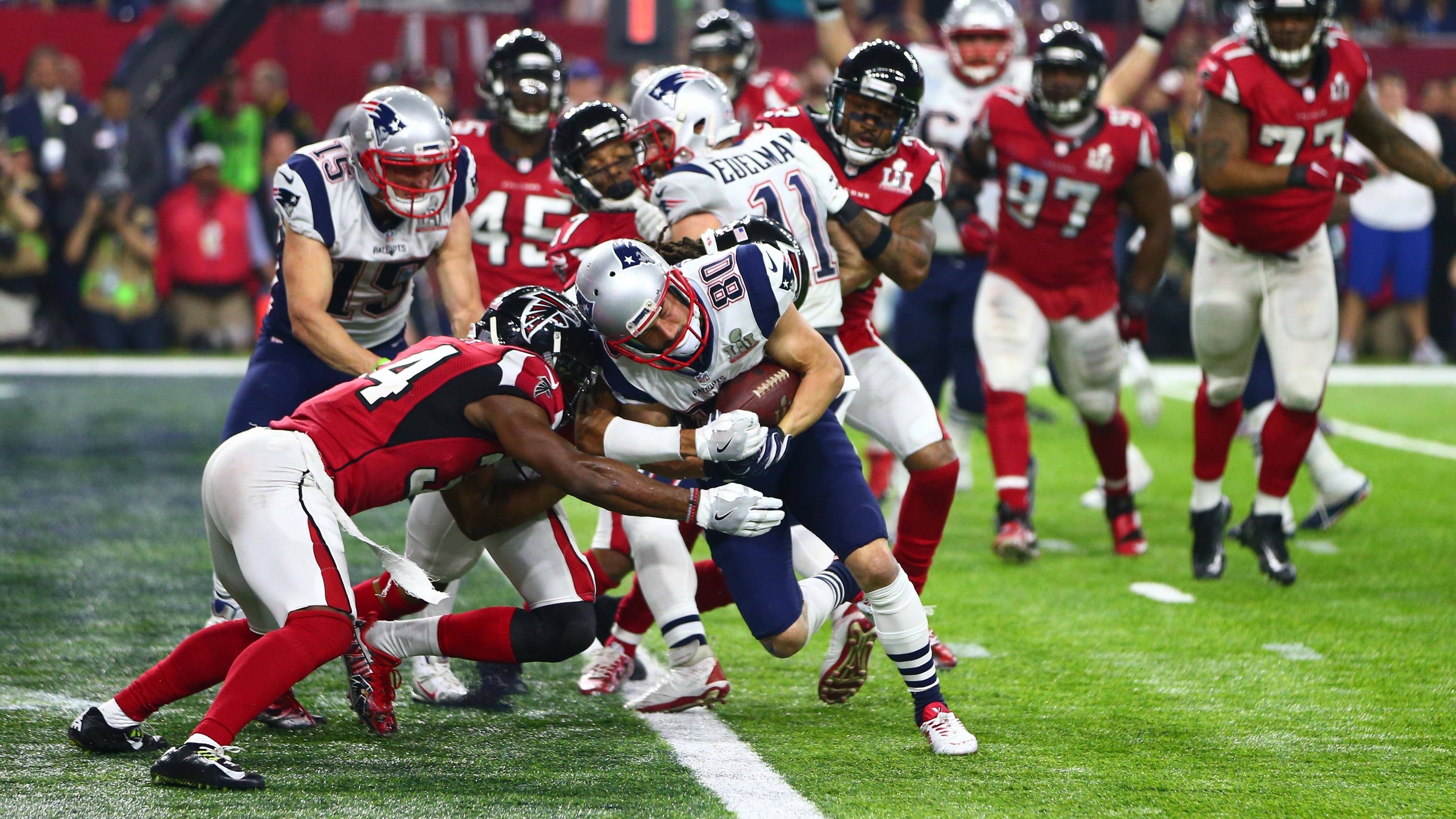 <strong>Super Bowl LI (05.02.2017)</strong><br>Ergebnis: New England Patriots 34:28 Atlanta Falcons (nach Overtime)<br>Rematch: Week 7 (22.10.2017)<br>Rematch-Ergebnis: Atlanta Falcons 7:23 New England Patriots