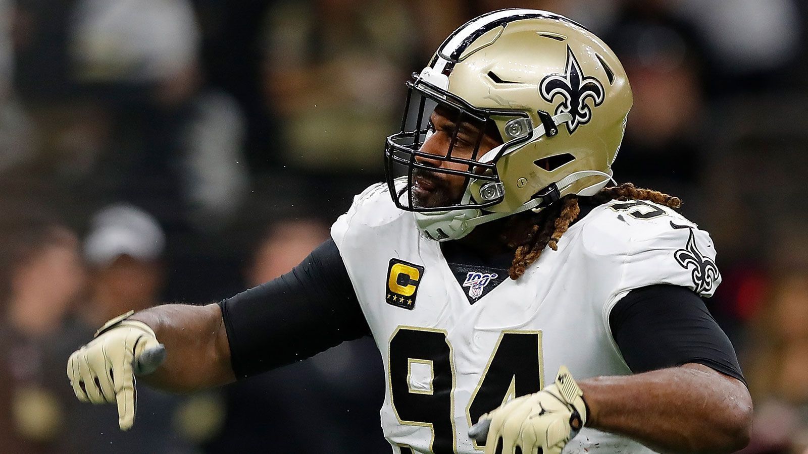 <strong>24. Pick: New Orleans Saints - Cameron Jordan (Defensive End, California)</strong><br>
                Bereits in seiner ersten Saison etablierte sich Cameron Jordan als Starter bei den Saints - und ist das bis heute. Der sechsmalige Pro Bowler kommt in 226 Regular-Season-Partien auf 121,5 Sacks, wurde achtmal in den Pro Bowl und in das All-Decade-Team 2010 der NFL berufen.