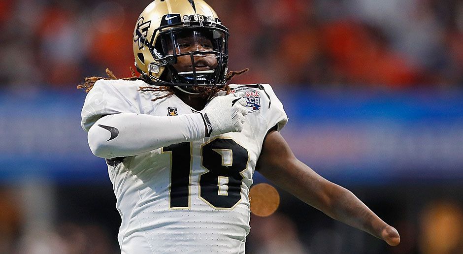 
                <strong>Gewinner: Shaquem Griffin (Linebacker von UCF)</strong><br>
                Der Zwillingsbruder von Seahawks-Profi Shaquill Griffin hatte schon vor dem Combine für Schlagzeilen gesorgt - wegen seiner im Kindesalter amputierten linken Hand. Nach diesem Wochenende wird ihn niemand mehr darauf reduzieren. Mit Hilfe einer Prothese gelangen ihm 20 Wiederholungen beim Bankdrücken. Für noch mehr Aufsehen sorgte Griffin beim 40-Yard-Dash: Die Distanz legte er in 4,38 Sekunden zurück - die schnellste Zeit eines Linebackers beim Combine seit 2003. Die NFL erwartet, dass er zumindest als Special-Teamer für einige Klubs interessant sein könnte.
              