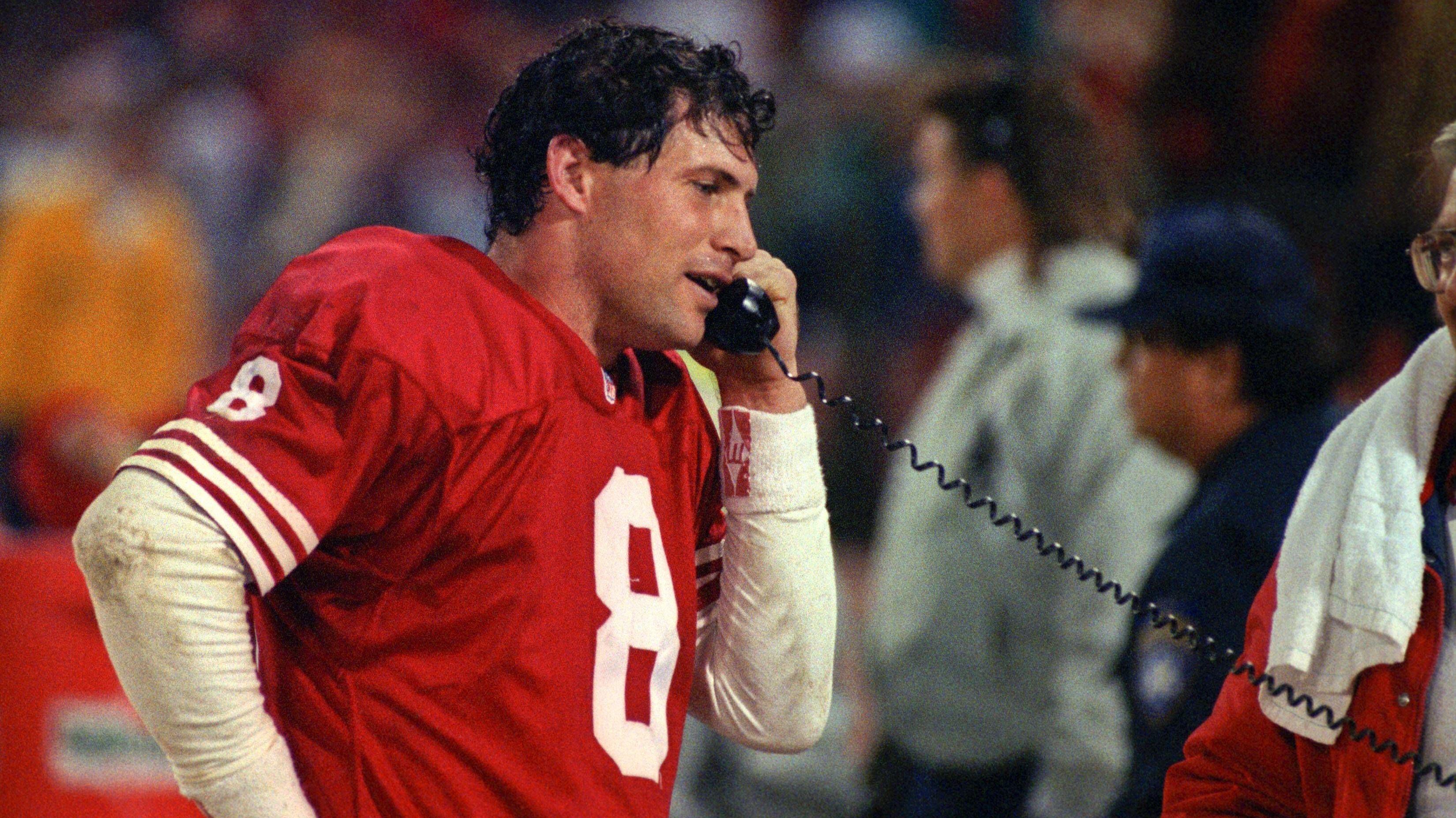 <strong>Platz 7: Steve Young zu den San Francisco 49ers (1991)*</strong><br>Der Aufstieg Youngs in die Rolle als Starter nach dem Abgang von Joe Montana festigte die Dynastie der 49ers und führte 1994 zum Gewinn des Super Bowls. <br>*ChatGPT bezieht sich hierbei auf den QB-Wechsel der 49ers von Montana zu Young. Letzterer wechselte schließlich bereits 1987 nach San Francisco.