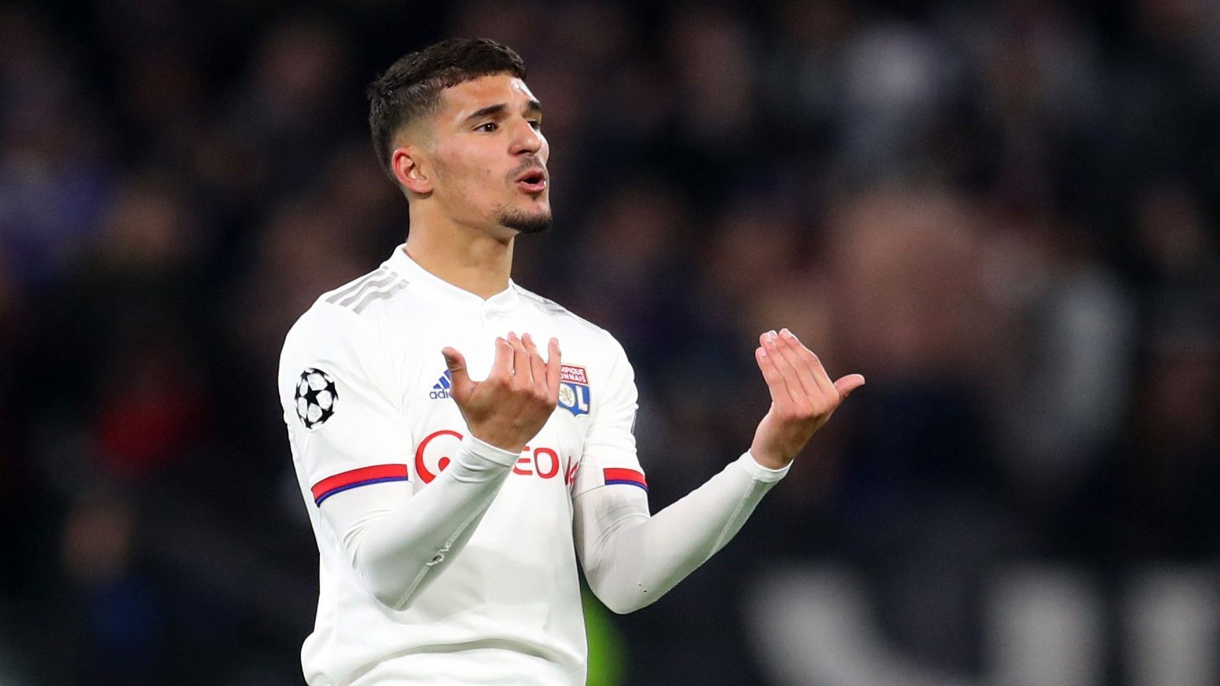 
                <strong>Houssem Aouar (Olympique Lyon)</strong><br>
                Messi: "Er hat immer die Ruhe am Ball und hervorragende technische Qualitäten."
              