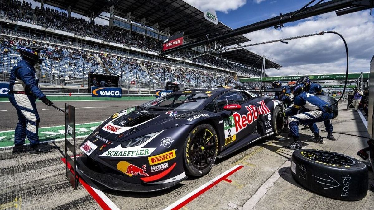 Beim Auto von Nicki Thiim wurde auf dem Lausitzring ein Reifen gestohlen
