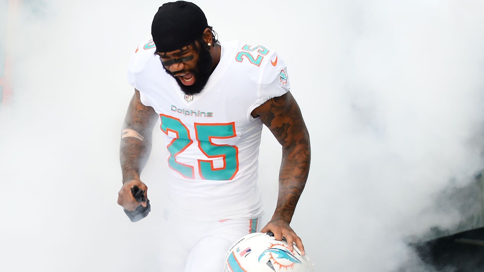 
                <strong>Platz 10 (geteilt): Xavien Howard</strong><br>
                &#x2022; Team: Miami Dolphins<br>&#x2022; <strong>Overall Rating: 89</strong><br>&#x2022; Key Stats: Acceleration: 94 – Awareness: 91 – Stamina: 94<br>
              