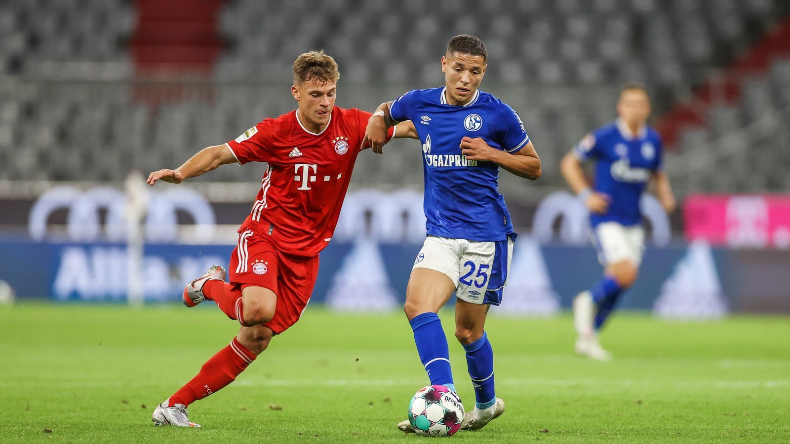 
                <strong>Amine Harit</strong><br>
                Am Anfang versucht er, das Spiel nach vorne anzutreiben, stellt die Bemühungen aber sehr schnell wieder ein. Ist danach kaum noch zu sehen, das Spiel läuft komplett an ihm vorbei. ran.de-Note: 6
              