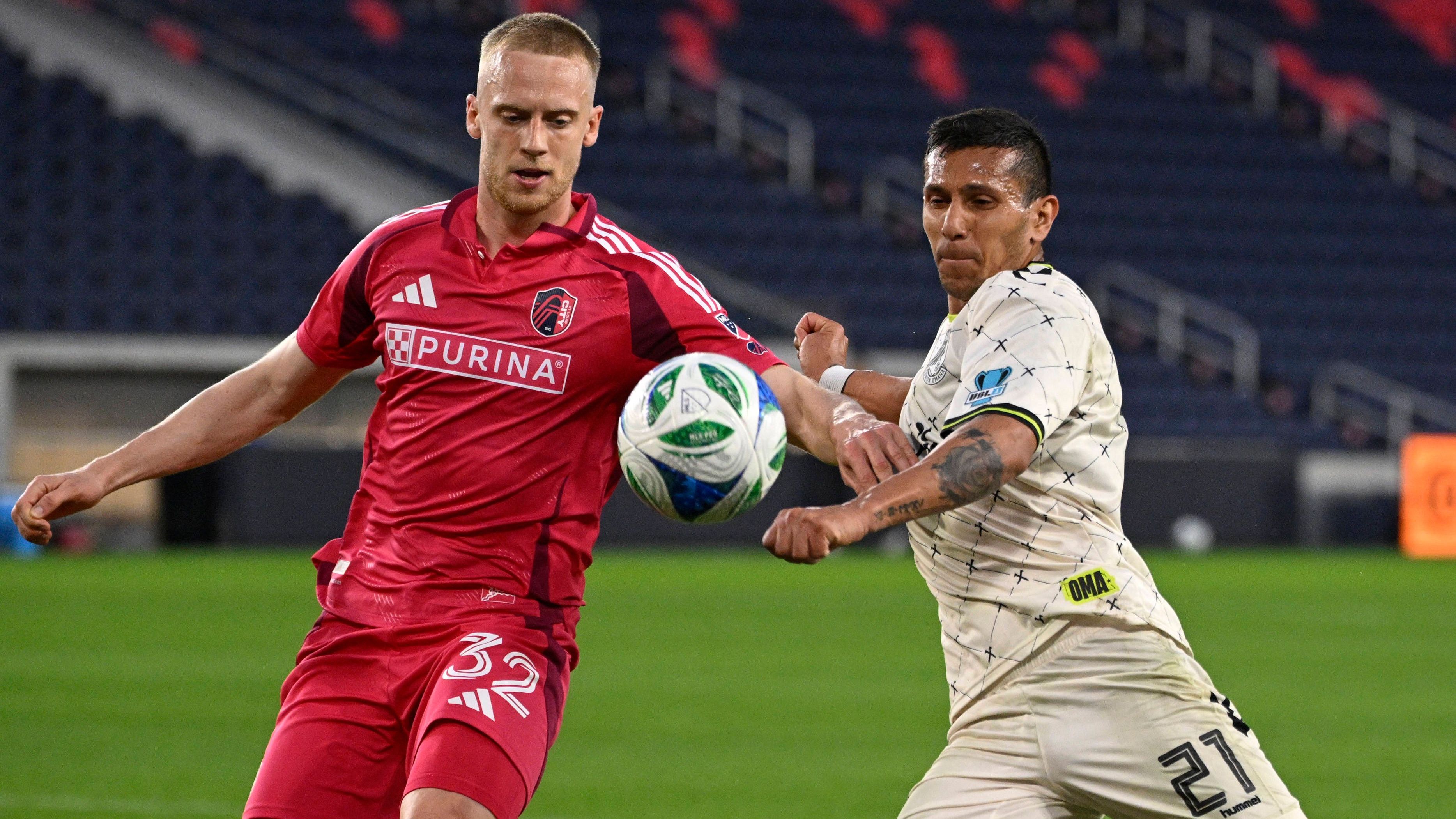 <strong>Timo Baumgartl (Innenverteidiger - St. Louis City SC)</strong><br>Timo Baumgartl kam vor der aktuellen Saison vom FC Schalke 04. Nach seiner eher unbefriedigenden Zeit im Ruhrpott unterschrieb der ehemalige Bundesliga-Verteidiger für zwei Saisons in den USA.