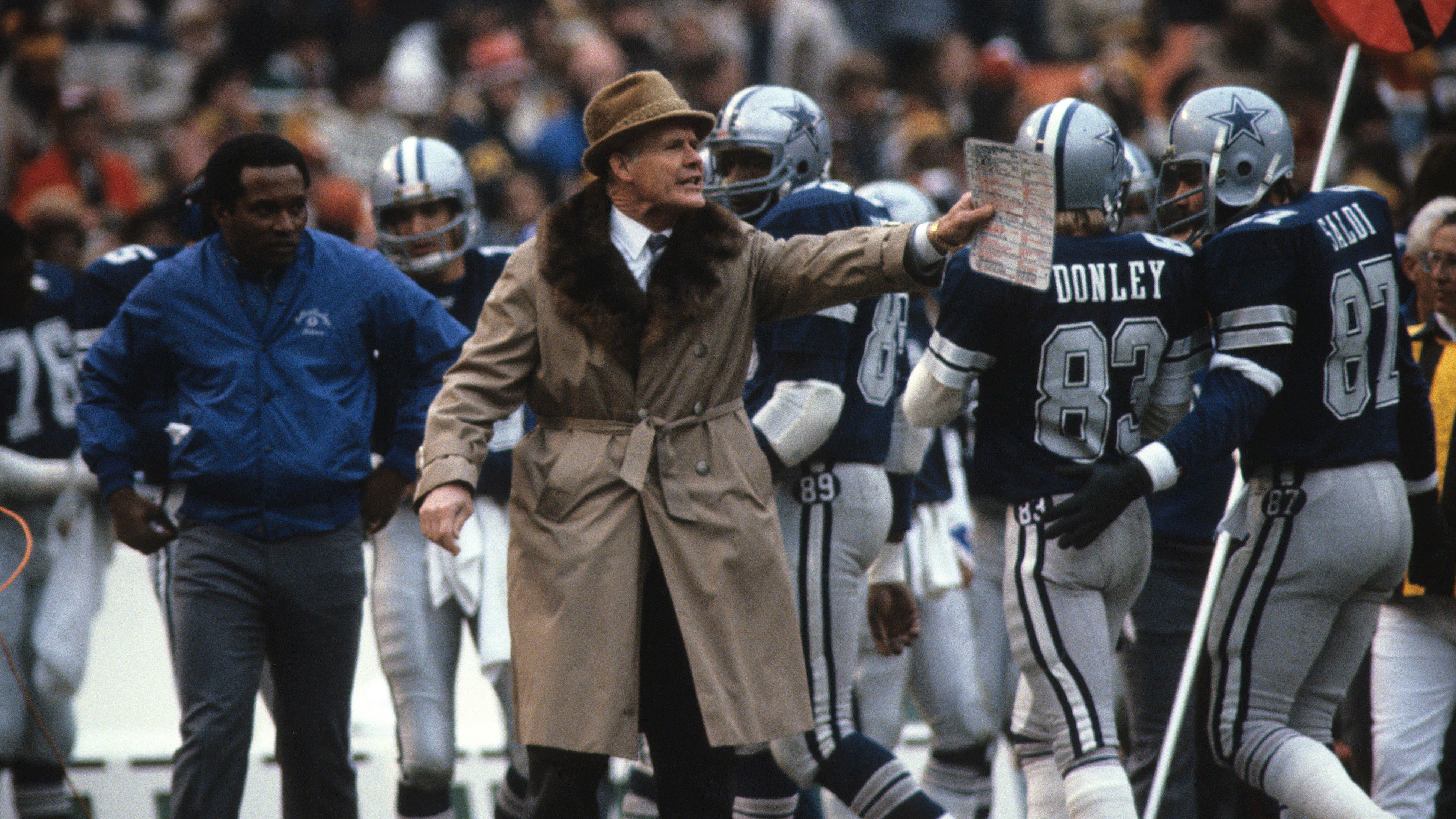 <strong>Dallas Cowboys: Tom Landry - 29 Jahre</strong><br>Amtszeit: 1960-1988<br>Spiele als Head Coach: 454