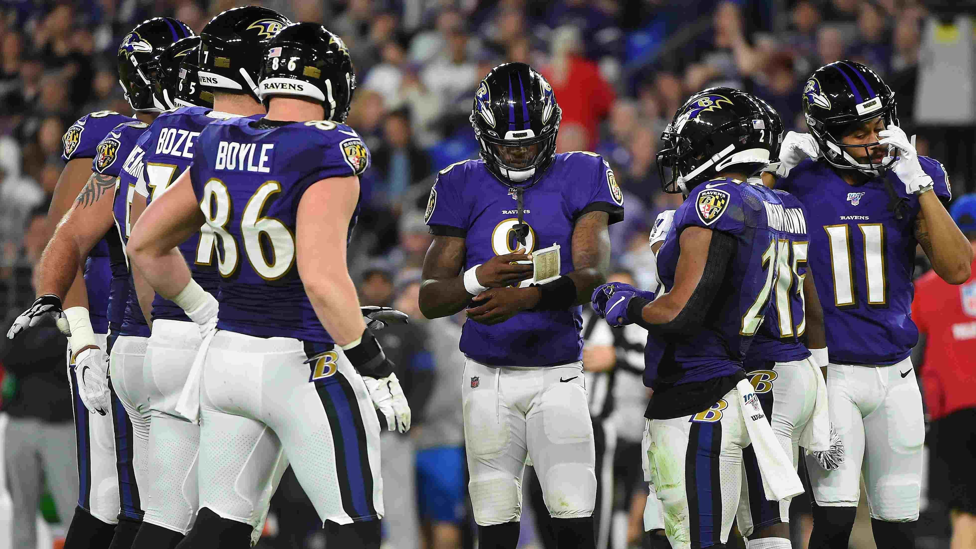 
                <strong>Baltimore Ravens: #RavensFlock</strong><br>
                Instagram: @ravensTwitter: @RavensFacebook: @baltimoreravens
              