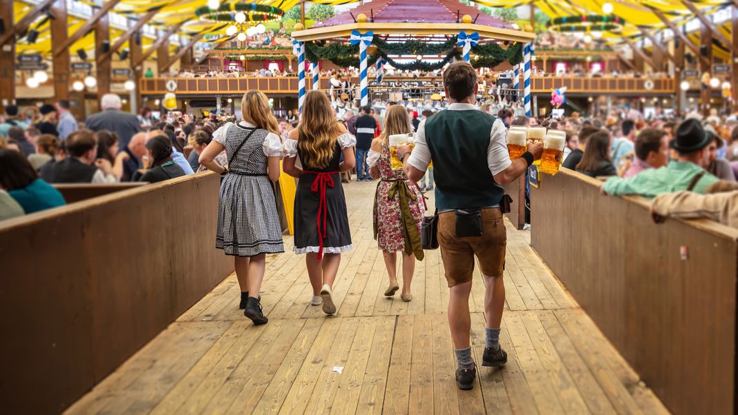 Das Bräurosl-Festzelt auf der Wiesn