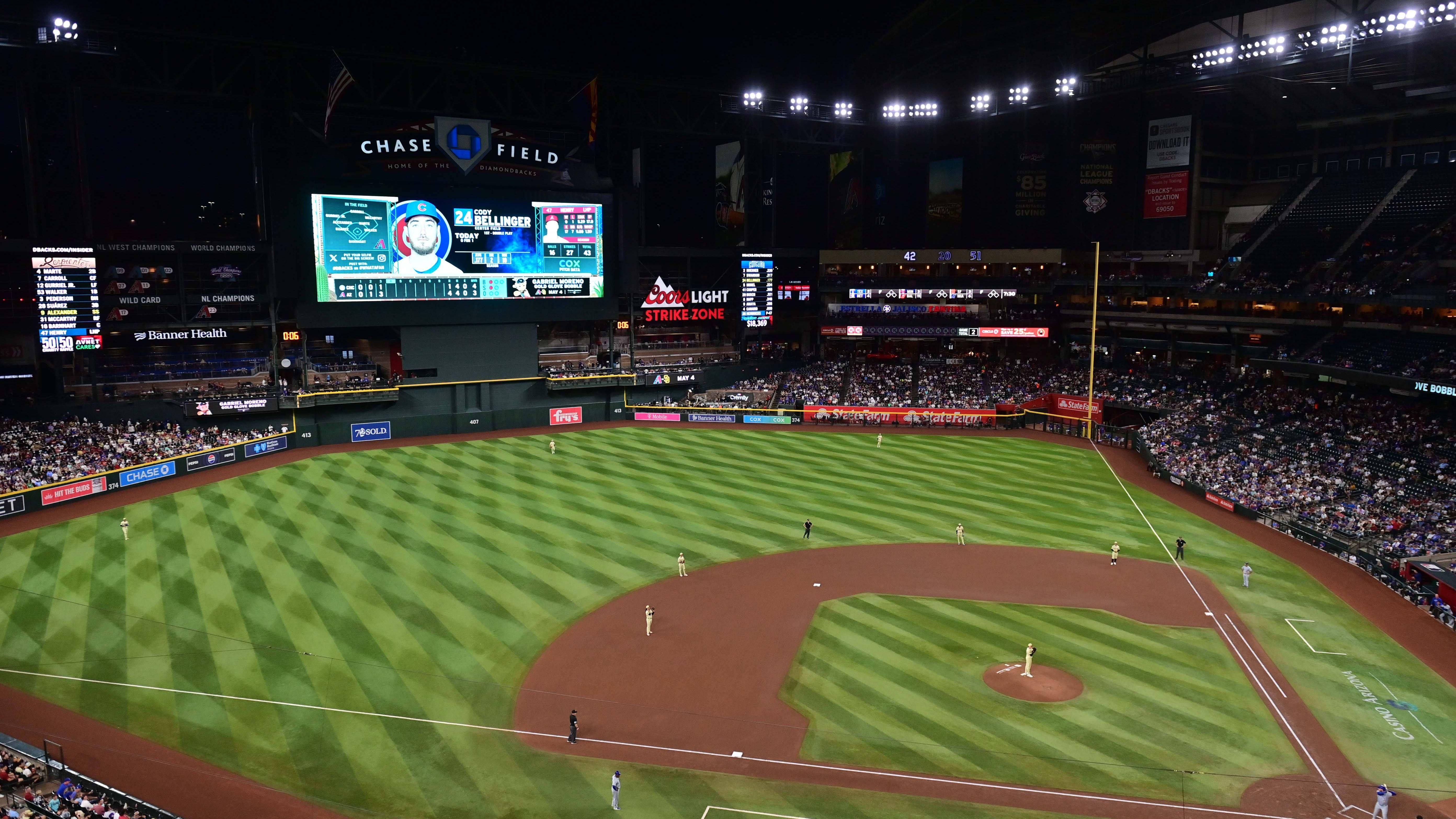 <strong>Platz 21: Chase Field</strong><br>Team: Arizona Diamondbacks<br>Liga: MLB