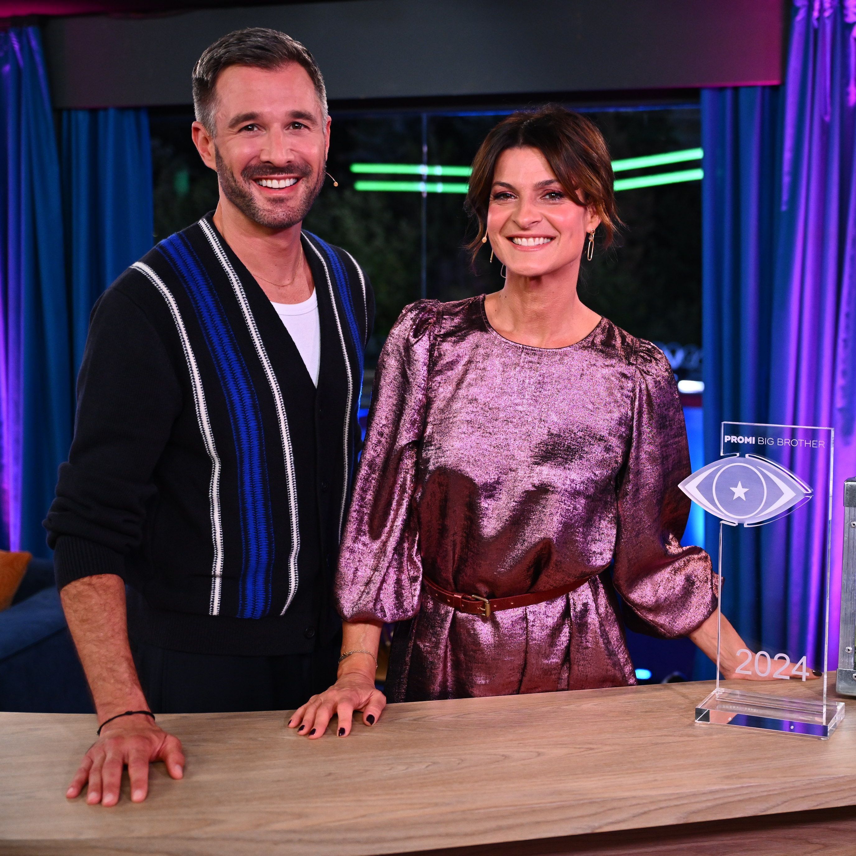 "Promi Big Brother" 2024: Jochen Schropp und Marlene Lufen moderieren auch in diesem Jahr wieder die Show.