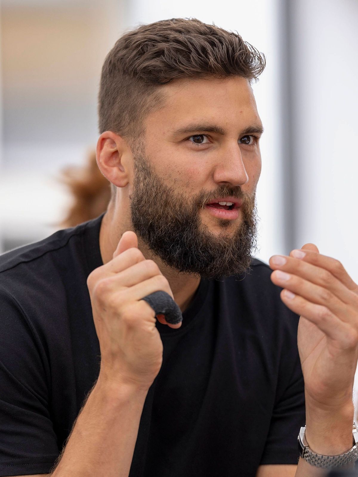 Maxi Kleber (Dallas Mavericks) 16.06.2023, Maximilian Kleber zu Besuch in Wuerzburg. *** Maxi Kleber Dallas Mavericks 16 06 2023, Maximilian Kleber visiting Wuerzburg Copyright: HMBxMedia xHeikoxBe...