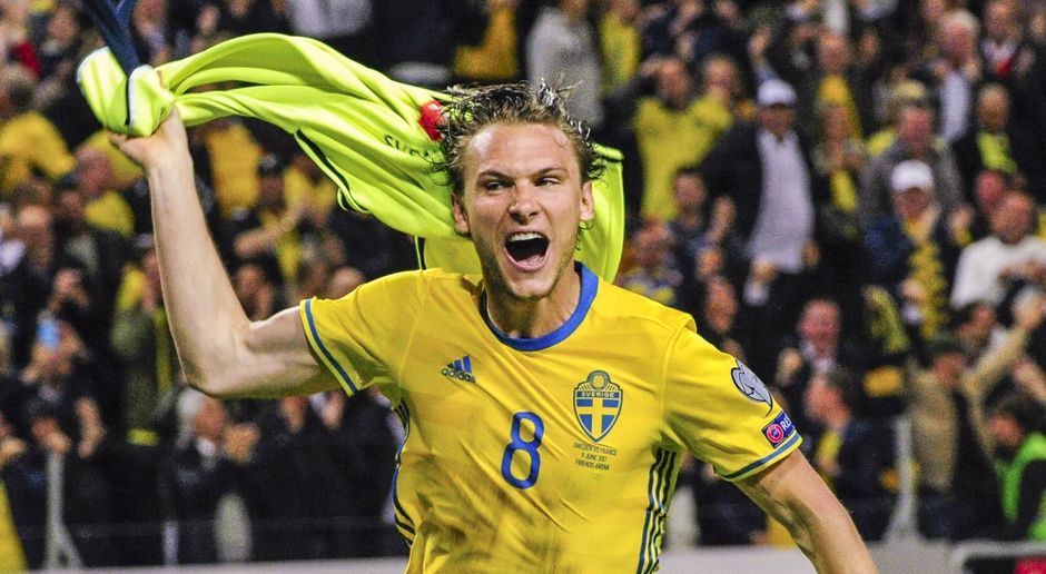 
                <strong>Albin Ekdal (Hamburger SV)</strong><br>
                Im Sommer 2015 wechselt Albin Ekdal von Cagliari Calcio zum Hamburger SV. Der offenisve Mittelfeldspieler hat immer wieder mit Verletzungen zu kämpfen. Auch in der abgelaufenen Saison plagen ihn Probleme mit dem Sprunggelenk oder dem Rücken. So verpasst der 28-Jährige fast die Hälfte der möglichen Punktspiele und kann nie konstant Akzente setzen. In der Nationalmannschaft fällt ihm die Rolle des Ergänzungsspielers zu.
              