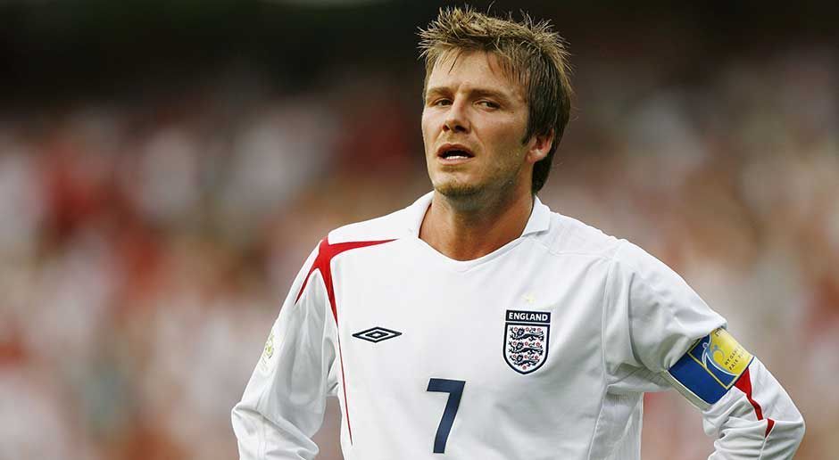 
                <strong>David Beckham</strong><br>
                David Beckham (England): Englischer Meister und Pokalsieger, spanischer Meister und Pokalsieger, Champions-League-Sieger - nur mit der Nationalmannschaft wollte es nicht so recht klappen. Flog 1998 beim WM-Achtelfinale gegen Argentinien mit Rot vom Platz, sein Team verlor im Elfmeterschießen. Scheiterte 2002 im Viertelfinale an Brasilien und 2006 im Viertelfinale an Portugal - wieder im Elfmeterschießen.
              
