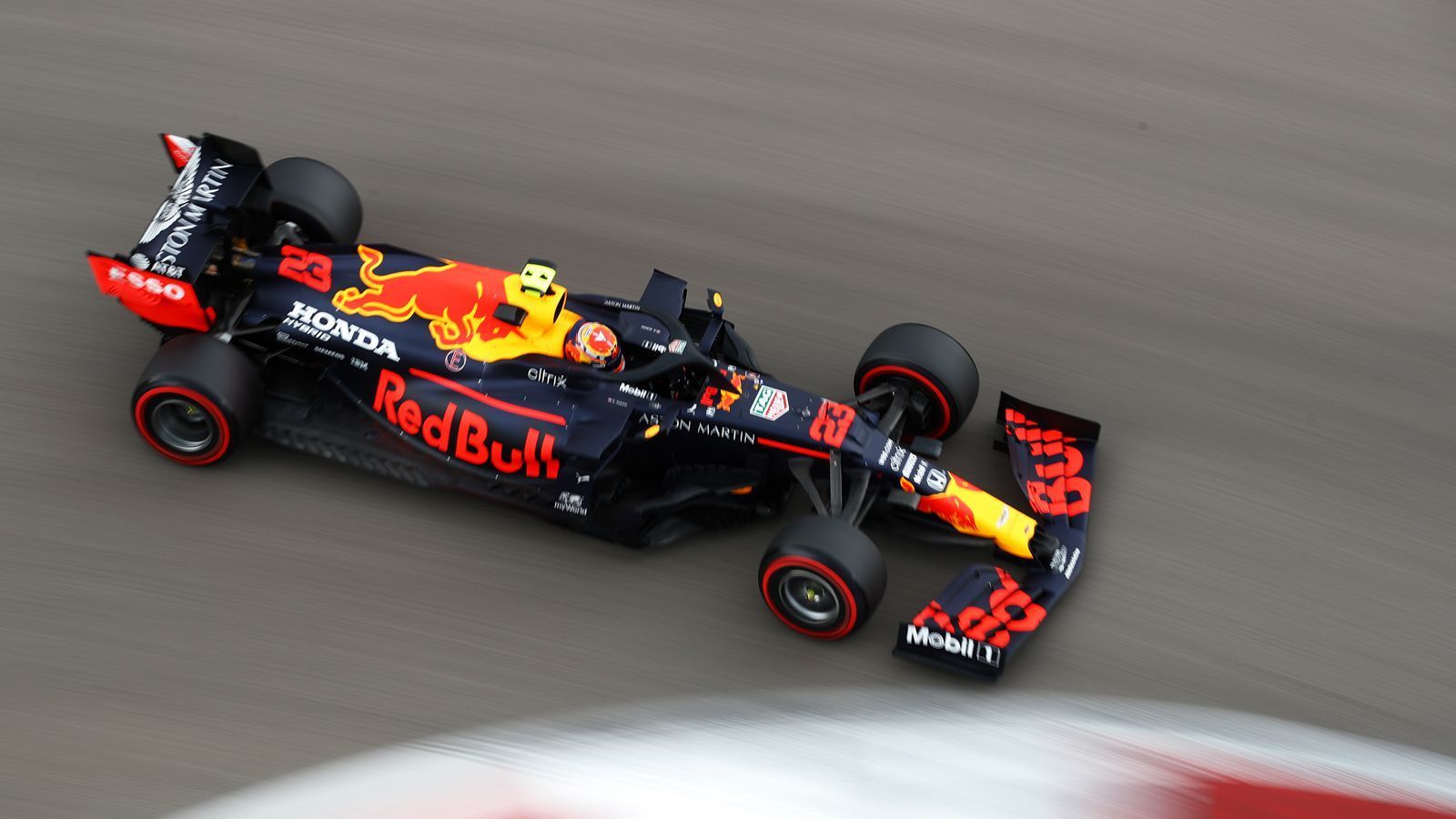 
                <strong>Alexander Albon (Red Bull)</strong><br>
                4 Strafpunkte (2 Punkte verfallen am 2.8.2021)
              