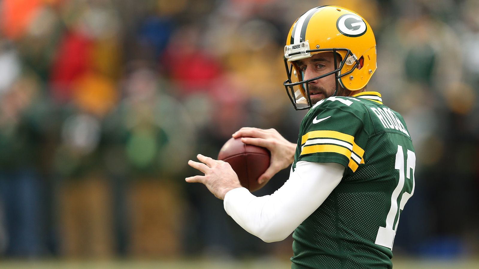 
                <strong>Platz 1: Aaron Rodgers (Green Bay Packers)</strong><br>
                - Quote: -278 (um 100 Dollar Gewinn zu erzielen, braucht es 278 Dollar Einsatz) - Position: Quarterback
              