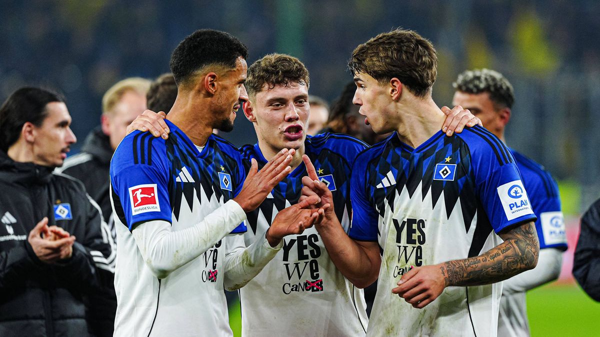 Robert Glatzel (Hamburger SV, 09), Nicolai Remberg (Hamburger SV, 21), Luka Vuskovic (Hamburger SV, 44) GER, Hamburger SV vs. Borussia Dortmund, Fussball, 1. Bundesliga, Spieltag 10, Saison 2025 20...