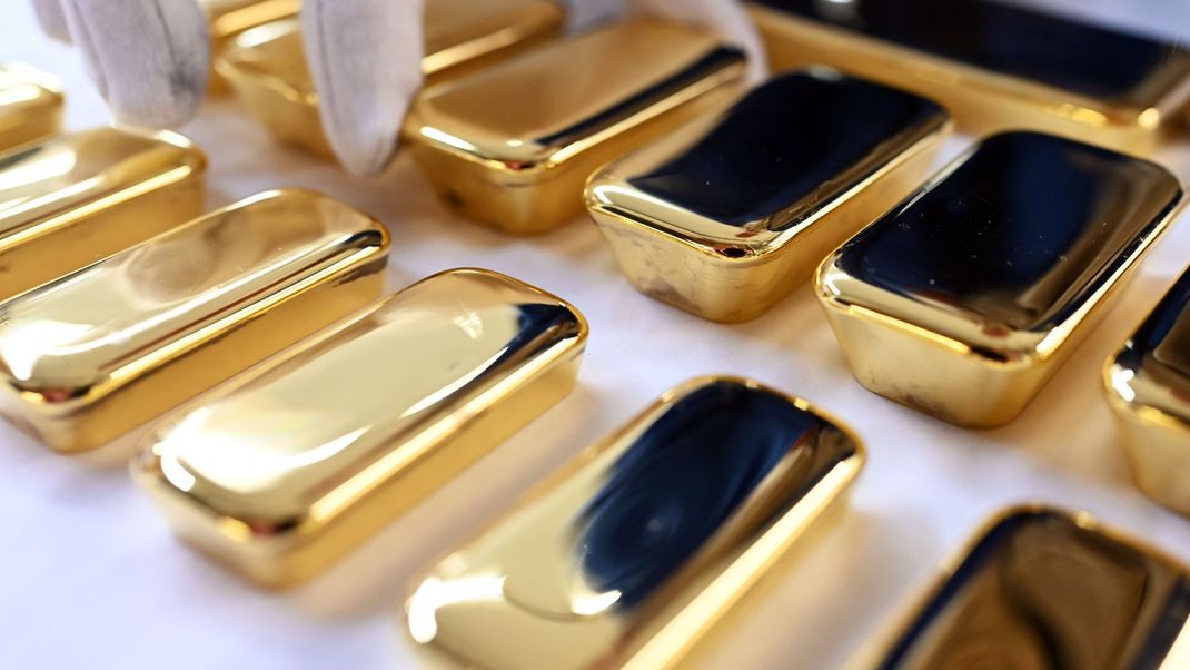 Mit Gold fast nicht aufzuwiegen: ein Platz auf der "Forbes"-Liste der reichsten Menschen der Welt. Ein Geschwisterpaar aus Deutschland hat es jetzt geschafft. (Symbolbild)