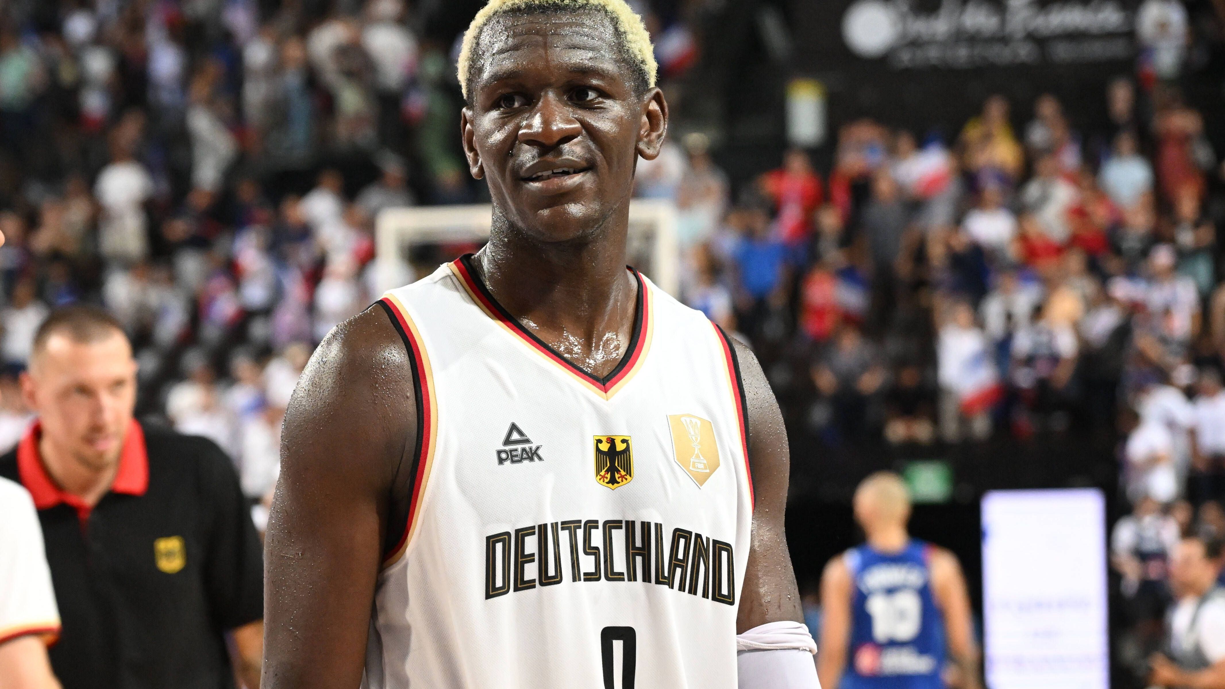 <strong>Isaac Bonga (Guard, Bayern München)</strong><br>Bonga, dessen älterer Bruder Tarsis Bonga Fußballprofi beim Halleschen FC ist, spielte in der NBA bereits für die Los Angeles Lakers, die Washington Wizzards und die Toronto Raptors. Bonga erzielte im WM-Finale 2023 sieben Punkte.