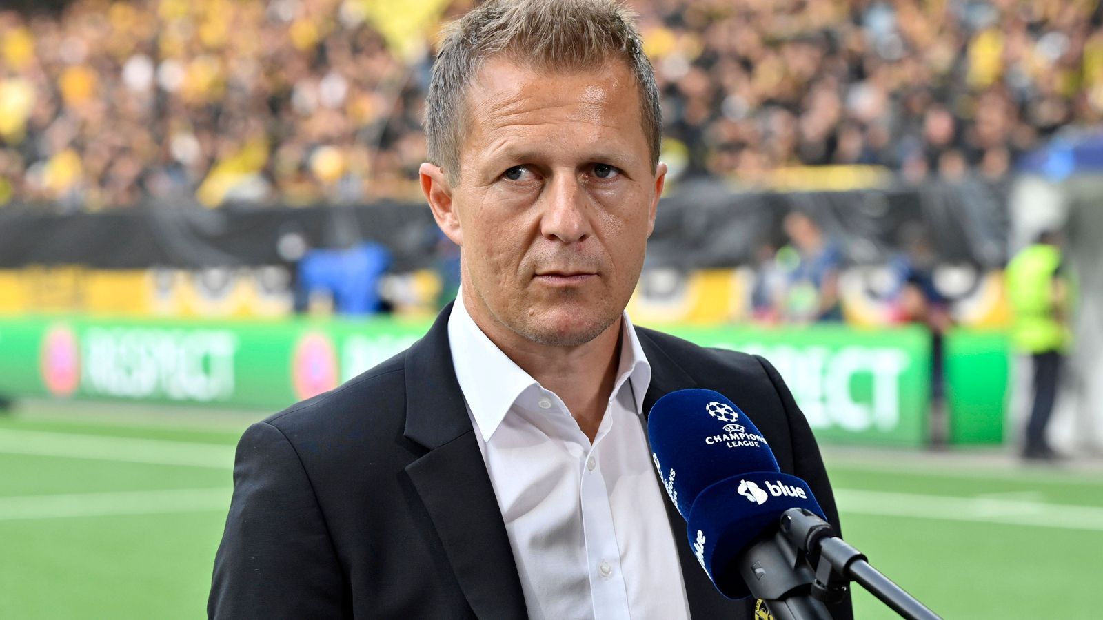 
                <strong>Christoph Spycher</strong><br>
                Christoph Spycher ist beim amtierenden Schweizer Meister Young Boys Bern tätig, und das seit 2016. Interessant: 2018 holte der Schweizer gemeinsam mit dem heutigen Gladbacher Trainer Adi Hütter den Titel. Sein Vertrag läuft noch bis 2022, er soll der Borussia aber bereits abgesagt haben.
              