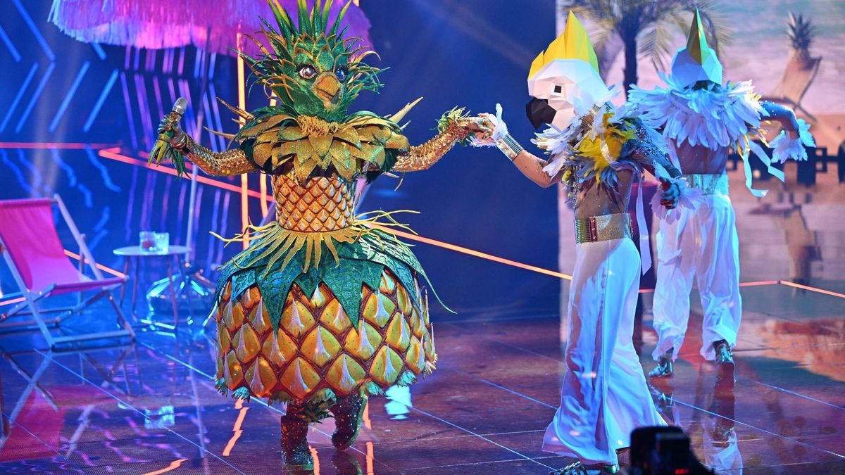 "The Masked Singer" 2024: Lady Ananas bittet in Folge 3 zum Tanz