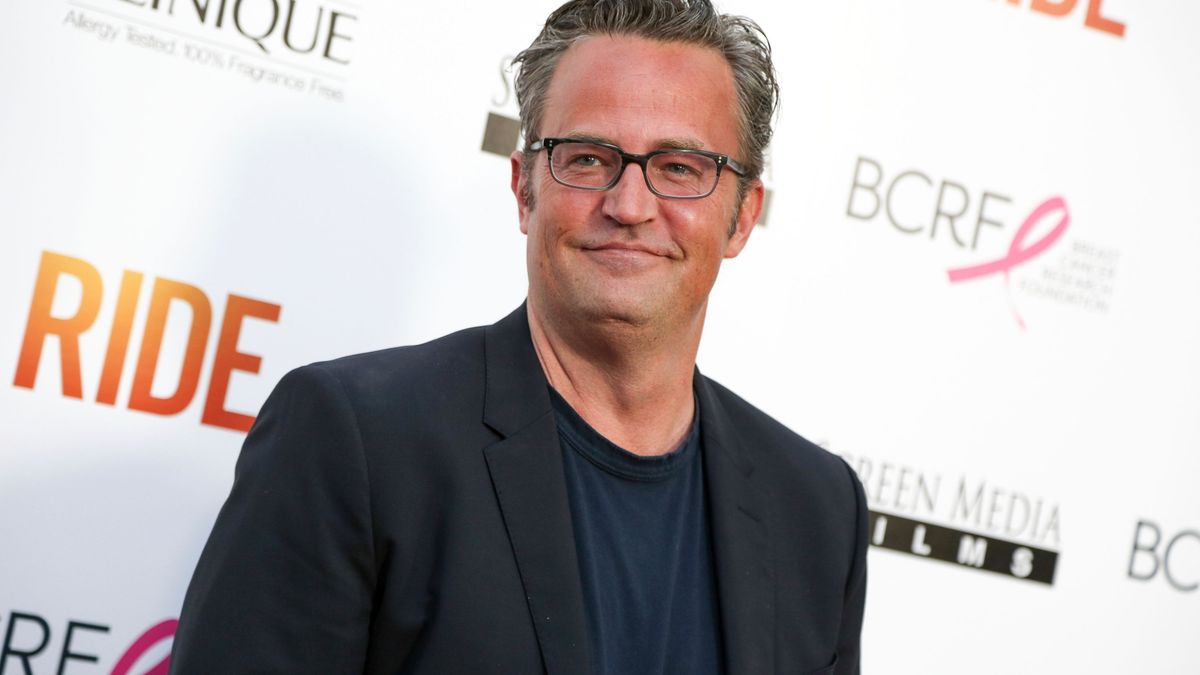 87196764 Matthew Perry