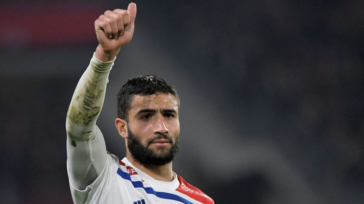 Nabil Fekir verlässt Lyon für 19,75 Millionen Euro