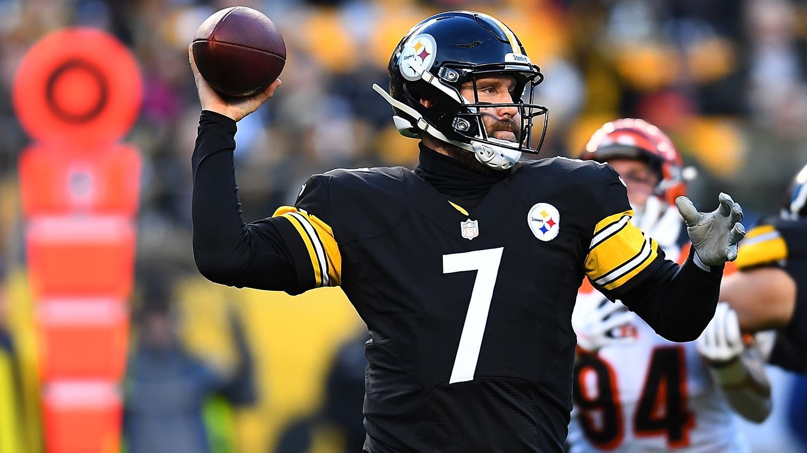 
                <strong>Ben Roethlisberger (Pittsburgh Steelers)</strong><br>
                Gesamtwertung: 85 Spielverständnis: 89Wurfkraft: 91Genauigkeit kurze Pässe: 89Genauigkeit mittlere Pässe: 89Genauigkeit lange Pässe: 87
              