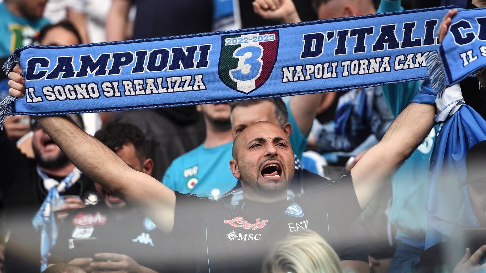 
                <strong>Dritter Titel in der Vereinsgeschichte</strong><br>
                Für Neapel ist der Scudetto 2023 der insgesamt dritte in der Vereinsgeschichte. 
              