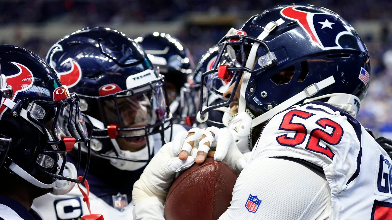 
                <strong>Platz 27 (geteilt): Houston Texans</strong><br>
                35,8 Prozent Siegquote (29 Siege, 52 Niederlagen, 0 Unentschieden)
              