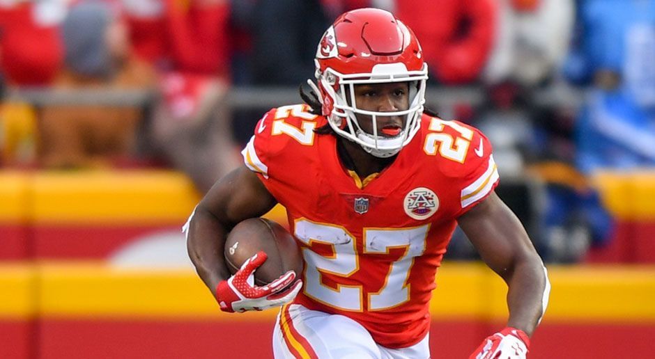 
                <strong>8. Kareem Hunt </strong><br>
                Team: Kansas City ChiefsPosition: Running BackAlter: 22 Jahre
              