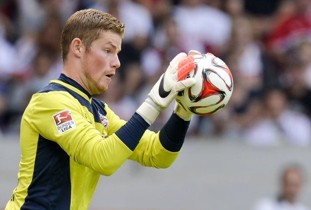 
                <strong>Der Unbezwingbare: Timo Horn</strong><br>
                Timo Horn hat zwar erst vier Bundesligaspiele hinter sich gebracht - doch einen Rekord hat Kölns Keeper bereits geknackt. Als erster Torwart schaffte er es, seinen Kasten an diesen vier Spieltagen sauber zu halten. Dass die Geißböcke selbst auch nur zwei Treffer erzielten - geschenkt.
              