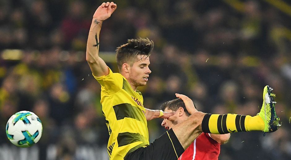 
                <strong>Julian Weigl</strong><br>
                Julian Weigl tut sich schwer damit, in die Partie zu kommen. In den ersten 20 Minuten läuft er nur hinterher und kann kaum einen Ball erobern. Dann dreht er langsam auf. Unglücklicherweise fälscht er den Lewandowski-Ball zum 2:0 vor dem eigenen Tor noch ab. ran-Note: 4
              