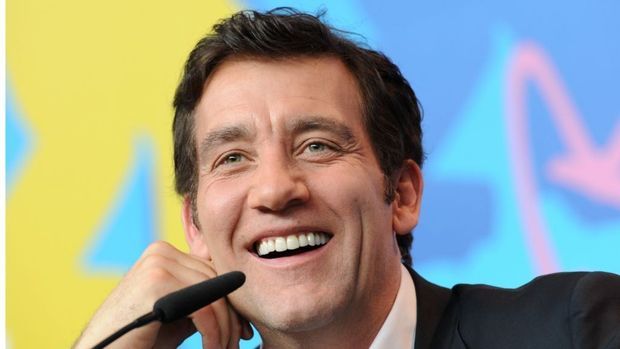 Clive Owen Image