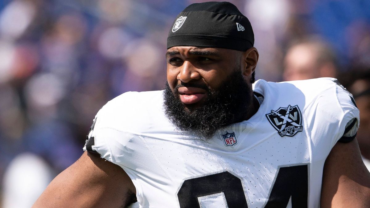 NFL, American Football Herren, USA Las Vegas Raiders at Baltimore Ravens Sep 15, 2024; Baltimore, Maryland, USA; Las Vegas Raiders defensive tackle Christian Wilkins (94) before the game against th...