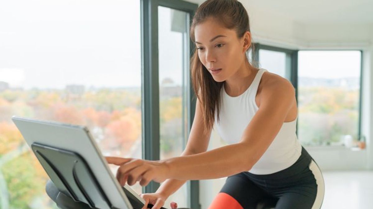 Peloton – lohnt sich das exklusive Indoor-Bike für deine Workouts?
