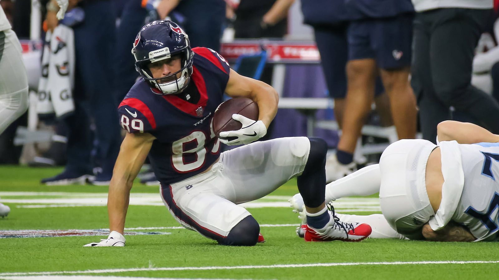 
                <strong>Houston Texans </strong><br>
                &#x2022; Location: Houston Methodist Training Center<br>&#x2022; Rookie-Start: 24. Juli<br>&#x2022; Restliche Spieler: 26. Juli<br>
              