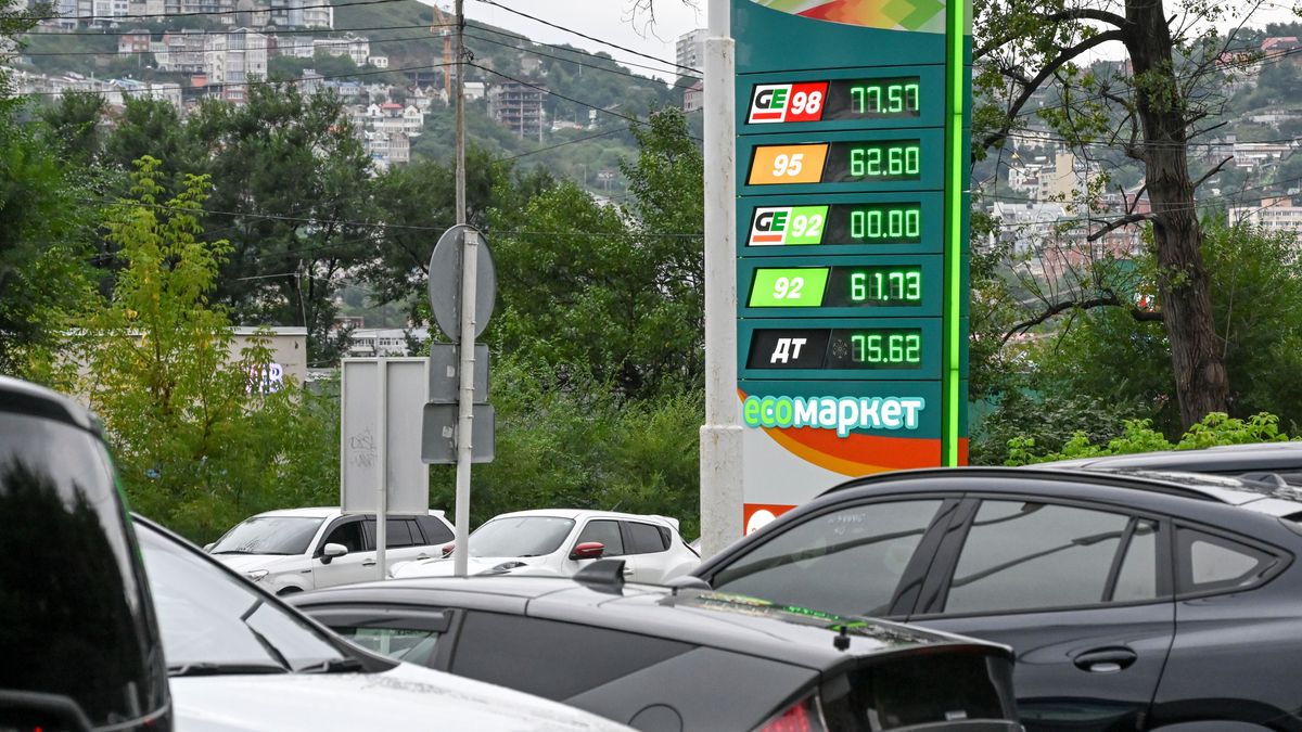 25. August 2025: Eine Tankstelle in Russland, Wladiwostok