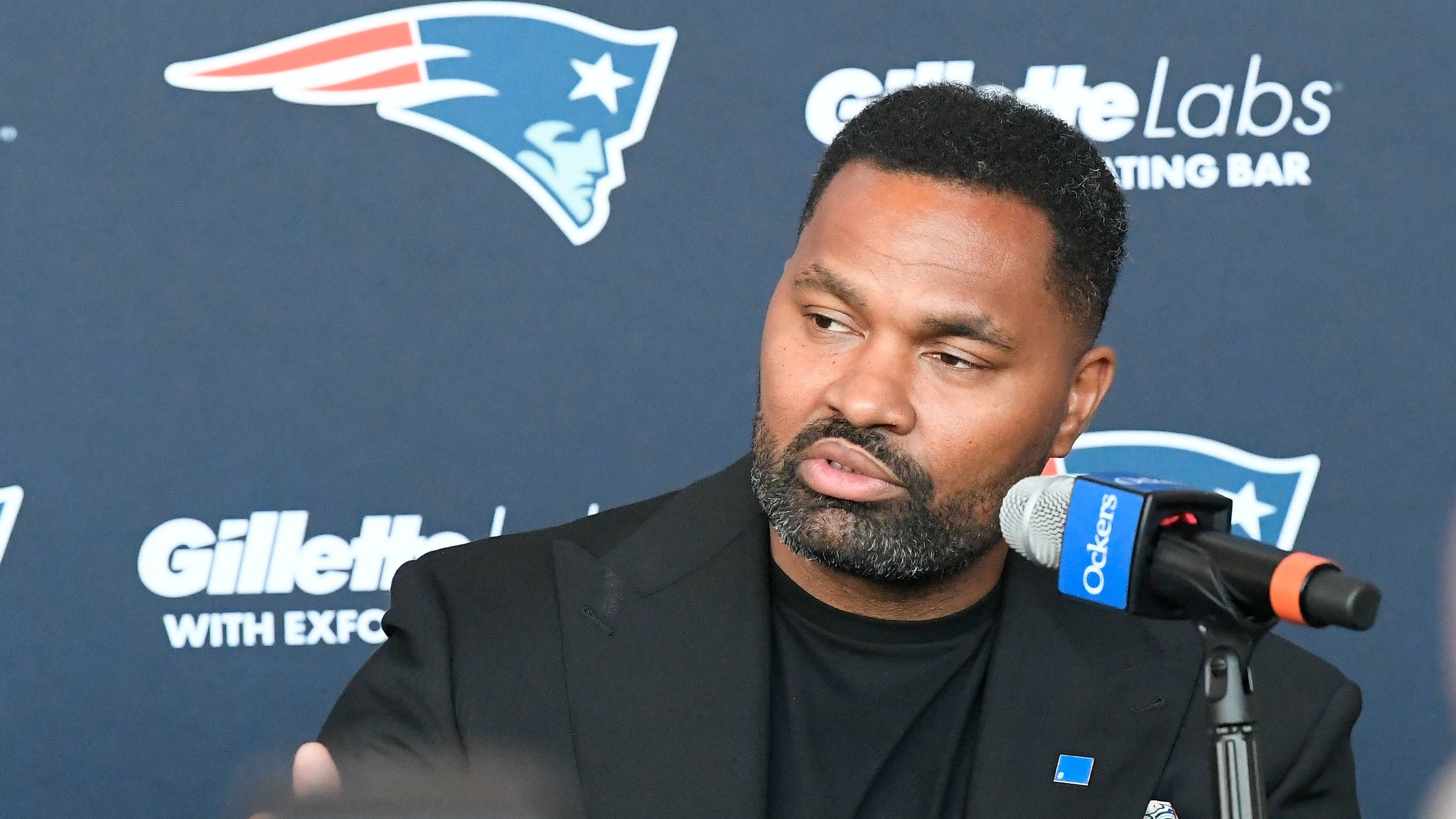 <strong>Jerod Mayo&nbsp;(New England Patriots)</strong><br>So oder so wird die kommende Saison für Jerod Mayo eine ganz besondere. Der 38-jährige frühere Linebacker steht vor seiner ersten Saison als Hauptübungsleiter. Keine leichte Aufgabe bei den New England Patriots. Seit dem Ende der Ära rund um Tom Brady blieben die Erfolge aus...