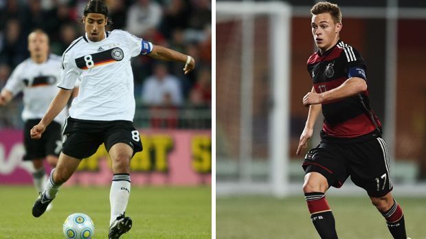 
                <strong>Defensives Mittelfeld </strong><br>
                Defensives Mittelfeld: Sami Khedira und Joshua Kimmich - Beim EM-Titel 2009 führt Sami Khedira das Team als Kapitän auf den Platz. Hier zeichnet sich der damals 22-Jährige für Einsätze in der A-Nationalmannschaft aus. Joshua Kimich könnte die Allzweckwaffe von Hrubesch werden. Der 21-Jährige ist sowohl im defensiven Mittelfeld, als auch als Innenverteidiger einsetzbar. Vielleicht erhält er aber auch ein EM-Ticket für die A-Nationalmannschaft.
              