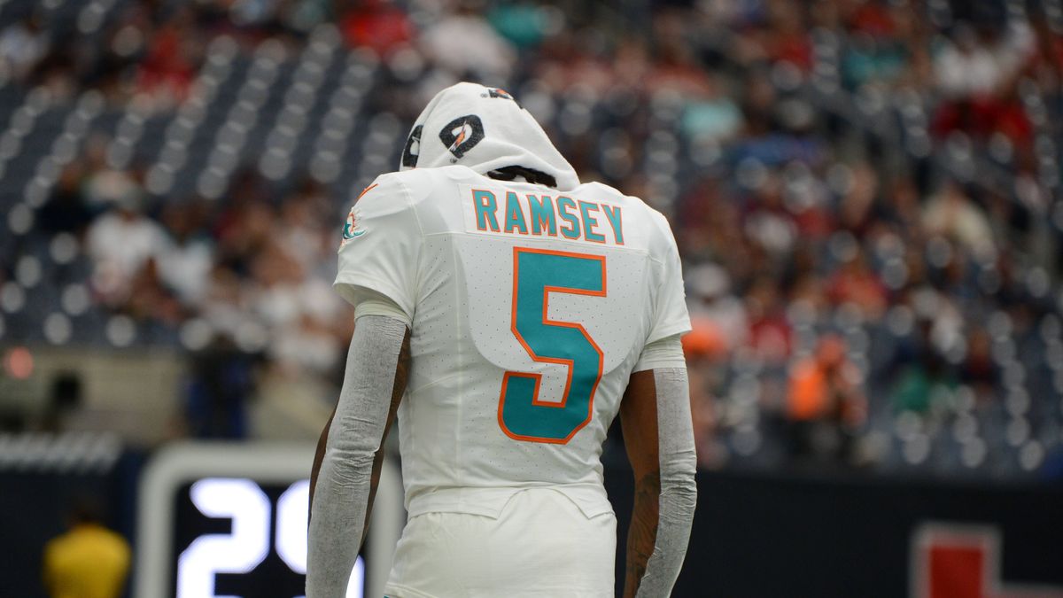 HOUSTON, TX - DECEMBER 15: A dejected Miami Dolphins CB Jalen Ramsey heads toward the locker room after 20 -12 loss to the Houston Texans on December 15, 2024 at NRG Stadium in Houston, TX. (Photo ...