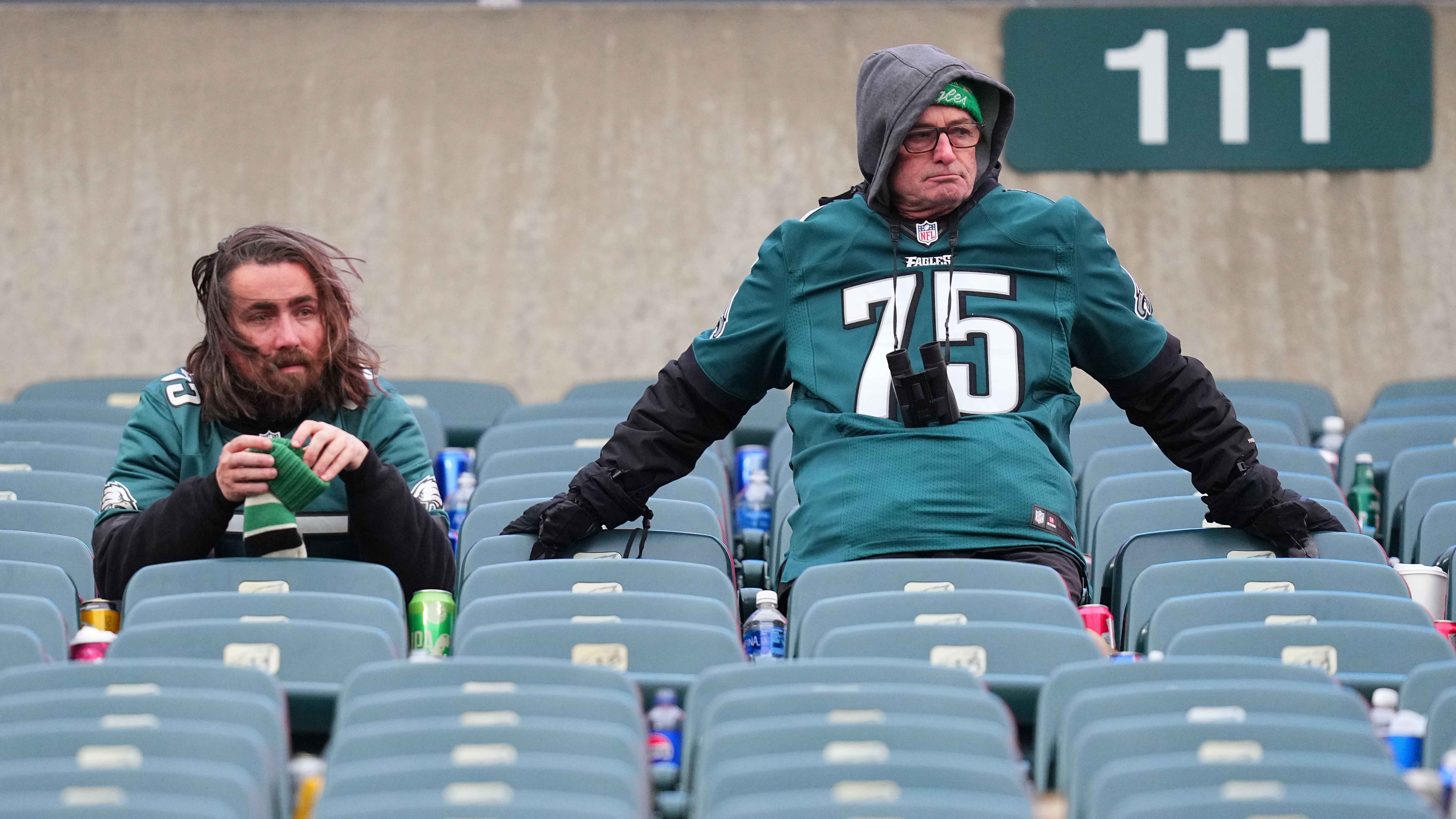 <strong>Welche Standorte gingen bislang leer aus?</strong><br>Aufgrund von Wetter-Bedingungen und anderen Vorlagen, die die NFL an einen Super-Bowl-Gastgeber stellt, gibt es auch Teams und Städte, die noch nie Standort des Endspiels waren. Auf der folgenden Seite sind die 15 Team-Standorte, die bis jetzt noch keinen Super Bowl ausgetragen haben.