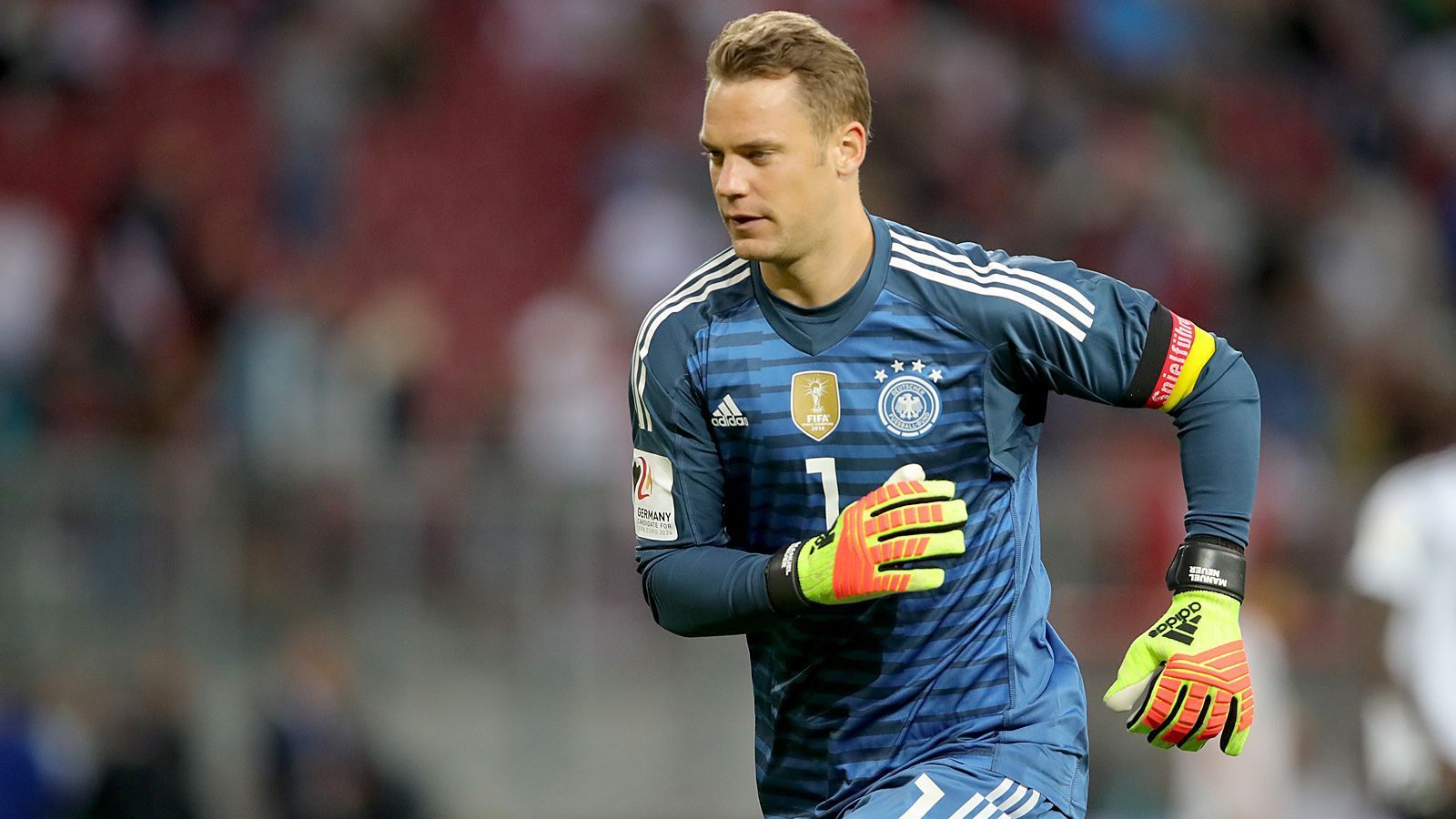 
                <strong>Manuel Neuer</strong><br>
                &#x2022; Position: Tor -<br>&#x2022; Alter: 34 Jahre -<br>&#x2022; Verein: FC Bayern München<br>
              