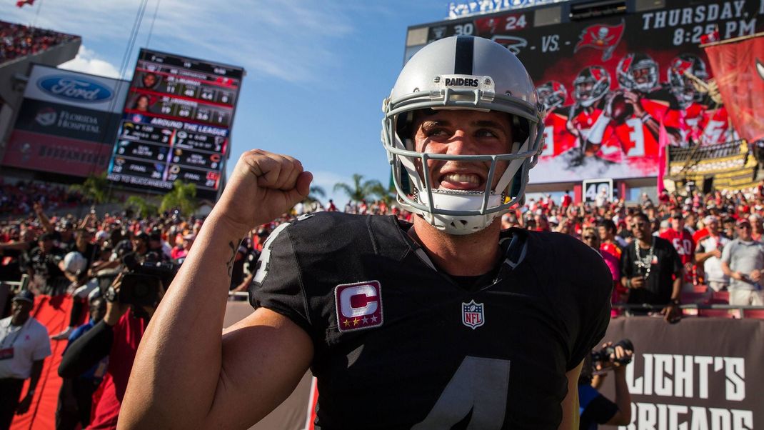 Derek Carr