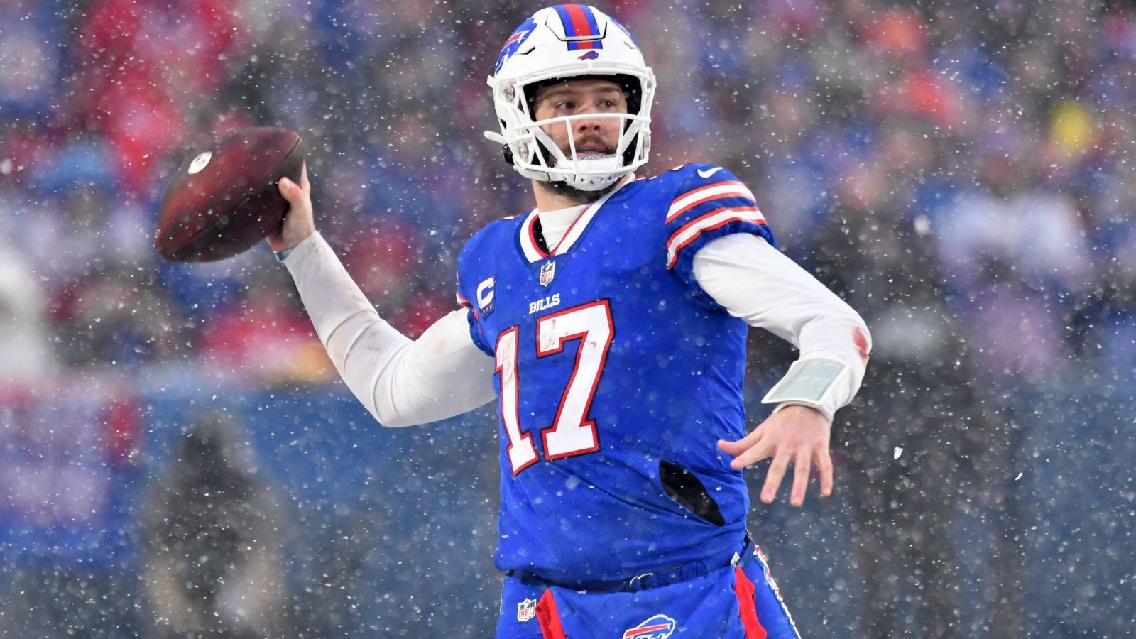 
                <strong>Platz 3: Josh Allen</strong><br>
                &#x2022; Team: Buffalo Bills<br>&#x2022; Position: Quarterback<br>&#x2022; Platzierung im Vorjahr: 3<br>
              