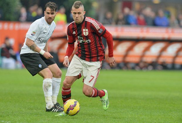 
                <strong>Platz 7: Jeremy Menez</strong><br>
                Der AC Mailand lieferte zwar eine schwache Spielzeit ab, doch der Franzose Jeremy Menez machte auf sich auferksam. Er kommt bei 16 Toren auf eine Quote von 32 Prozent.
              