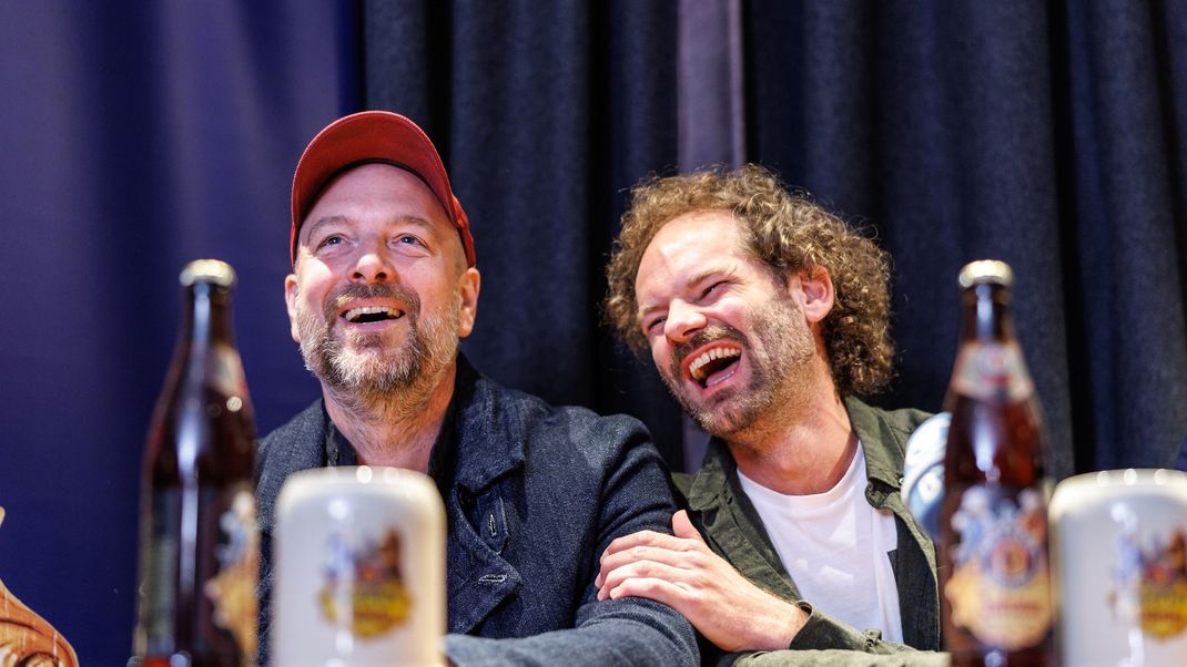 Stephan Zinner (links) löst Maxi Schafroth als Fastenprediger am Nockherberg ab – einst spielte er dort schon den Söder.