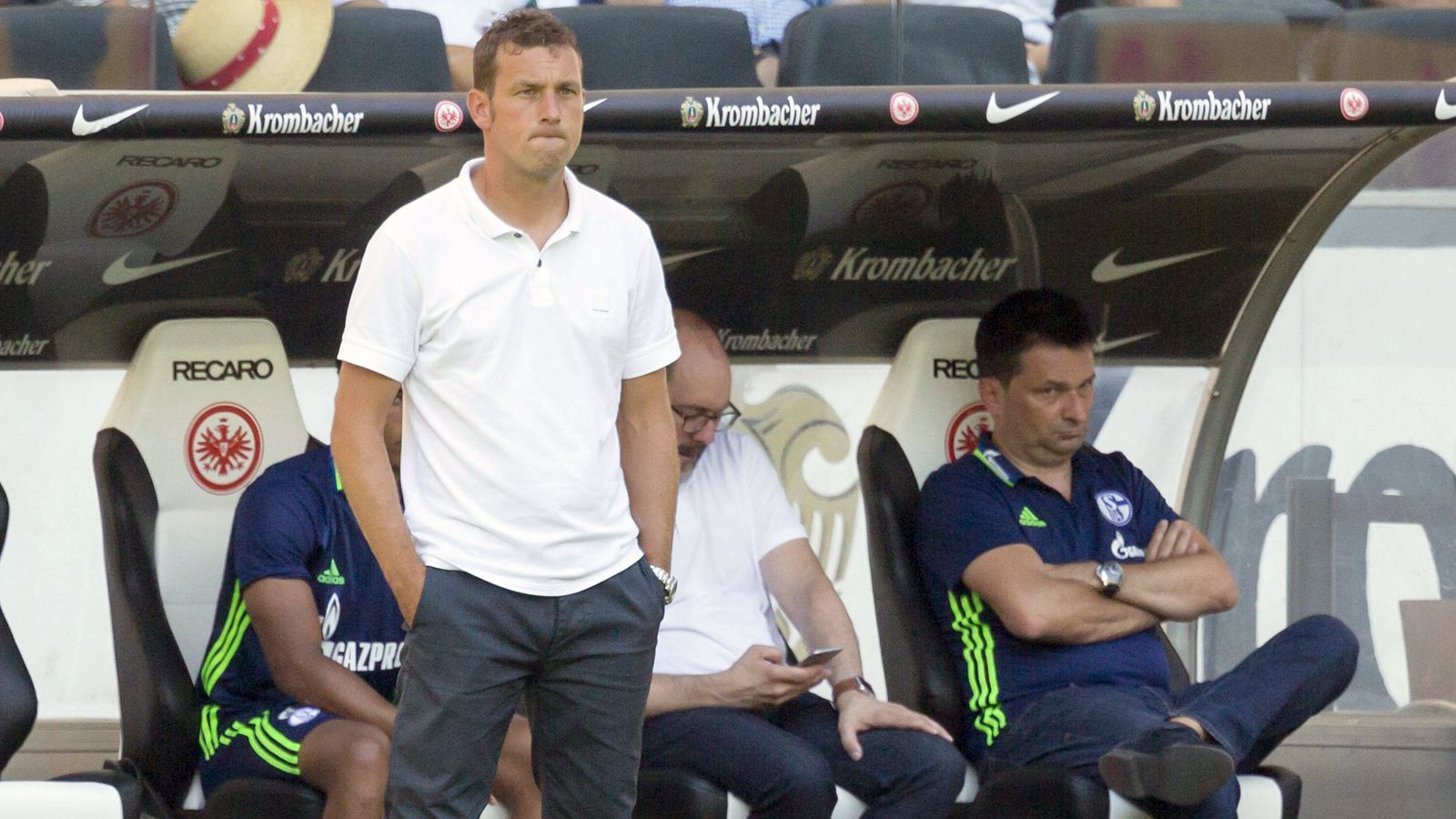 
                <strong>Markus Weinzierl</strong><br>
                Bundesliga-Debüt als Schalke-Trainer: 27. August 2016 - Begegnung: Eintracht Frankfurt - FC Schalke 04 1:0
              