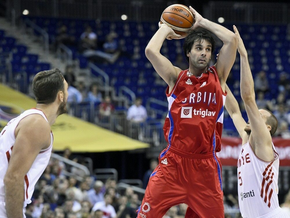 BasketballEM Serbien zieht ins Achtelfinale ein