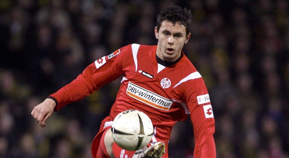
                <strong>Platz 4: Neven Subotic (1. FSV Mainz 05) - 18 Jahre, 160 Tage</strong><br>
                Platz 4: Neven Subotic (1. FSV Mainz 05) - 18 Jahre, 160 Tage. Subotic gab sein Profi-Debüt unter Klopp am 19. Mai 2007, dem letzten Bundesliga-Spieltag der Saison 2006/07, im Auswärtsspiel bei Bayern München.
              
