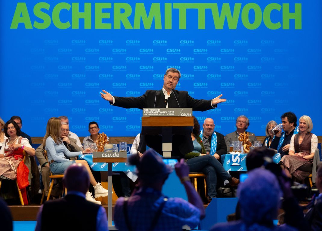 Politischer Aschermittwoch, CSU, in der Passauer Dreiländerhalle. Markus Söder, Parteivorsitzender der CSU, Ministerpräsident von Bayern, spricht. 